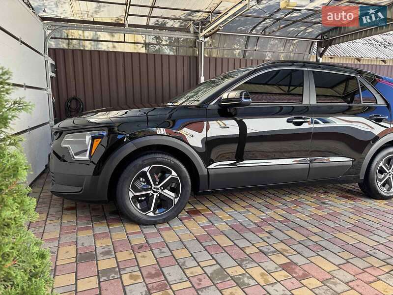 Позашляховик / Кросовер Kia Niro 2023 в Харкові