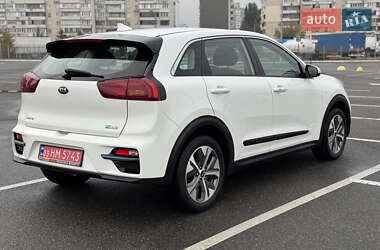 Внедорожник / Кроссовер Kia Niro 2020 в 