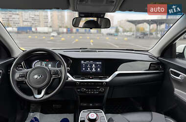 Внедорожник / Кроссовер Kia Niro 2020 в 