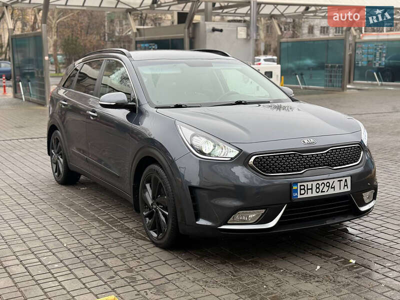 Внедорожник / Кроссовер Kia Niro 2018 в Ковеле фото Внедорожник / Кроссовер Kia Niro 2018 в Ковеле