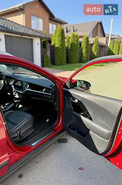 Внедорожник / Кроссовер Kia Niro 2020 в 