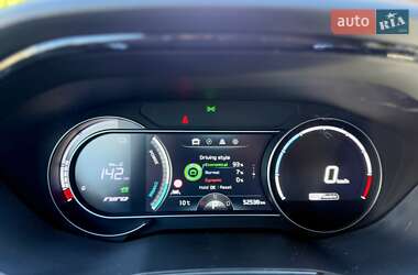 Внедорожник / Кроссовер Kia Niro 2020 в 