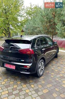 Внедорожник / Кроссовер Kia Niro 2020 в 