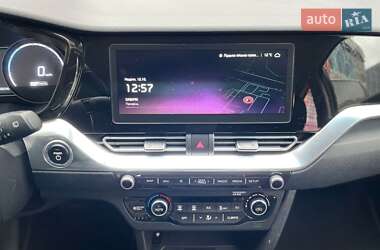 Внедорожник / Кроссовер Kia Niro 2020 в 