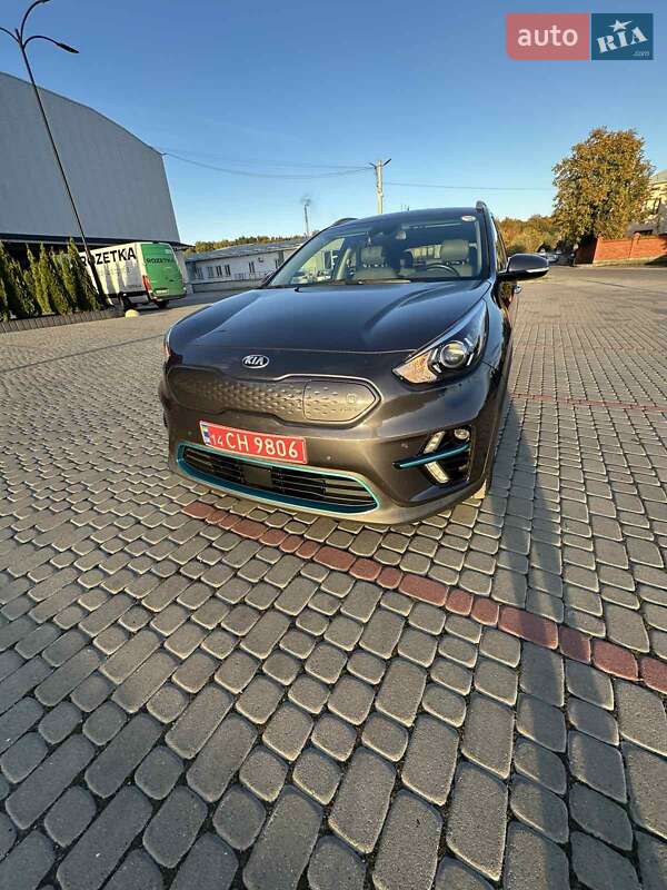 Позашляховик / Кросовер Kia Niro 2020 в Львові