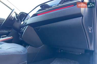 Внедорожник / Кроссовер Kia Niro 2022 в 