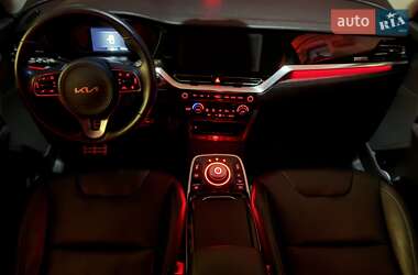 Внедорожник / Кроссовер Kia Niro 2022 в 
