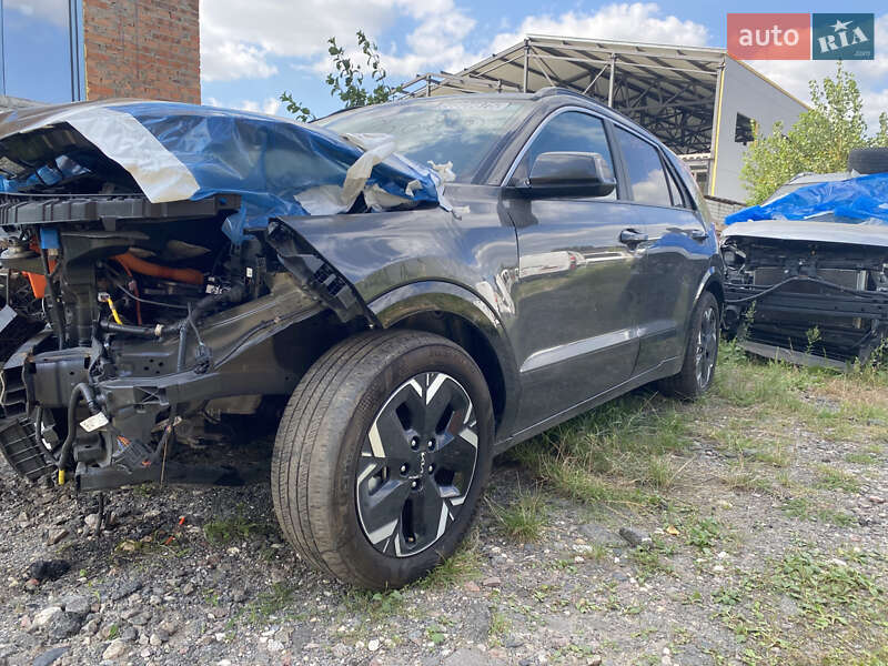 Внедорожник / Кроссовер Kia Niro 2024 в Киеве