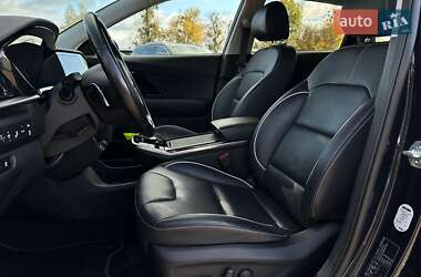 Внедорожник / Кроссовер Kia Niro 2021 в 