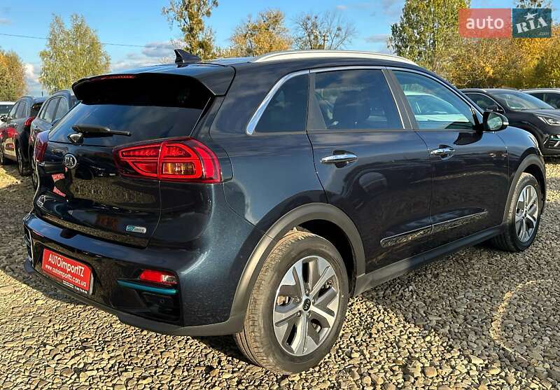 Позашляховик / Кросовер Kia Niro 2021 в Львові