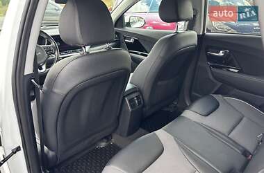 Внедорожник / Кроссовер Kia Niro 2022 в 