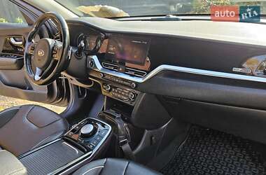 Внедорожник / Кроссовер Kia Niro 2020 в 
