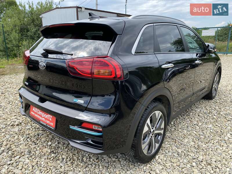 Позашляховик / Кросовер Kia Niro 2020 в Львові фото 17 Позашляховик / Кросовер Kia Niro 2020 в Львові