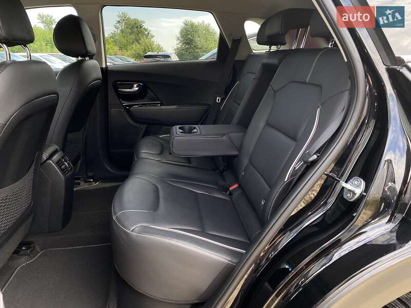 Позашляховик / Кросовер Kia Niro 2020 в Львові фото 56 Позашляховик / Кросовер Kia Niro 2020 в Львові