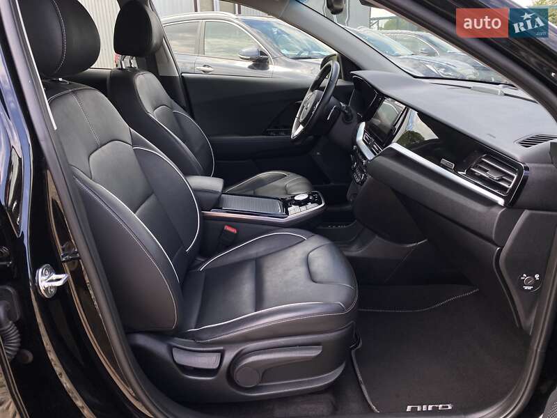 Позашляховик / Кросовер Kia Niro 2020 в Львові фото 64 Позашляховик / Кросовер Kia Niro 2020 в Львові