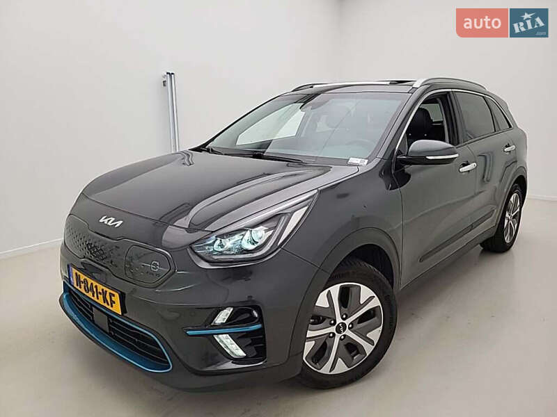 Внедорожник / Кроссовер Kia Niro 2022 в 