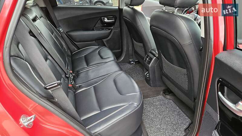 Внедорожник / Кроссовер Kia Niro 2020 в Радомышле фото 32 Внедорожник / Кроссовер Kia Niro 2020 в Радомышле