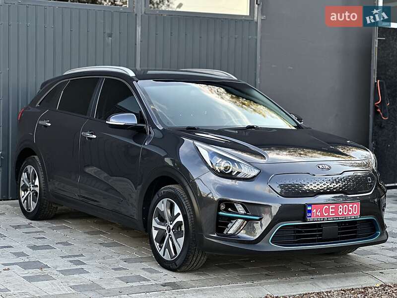 Позашляховик / Кросовер Kia Niro 2020 в Івано-Франківську