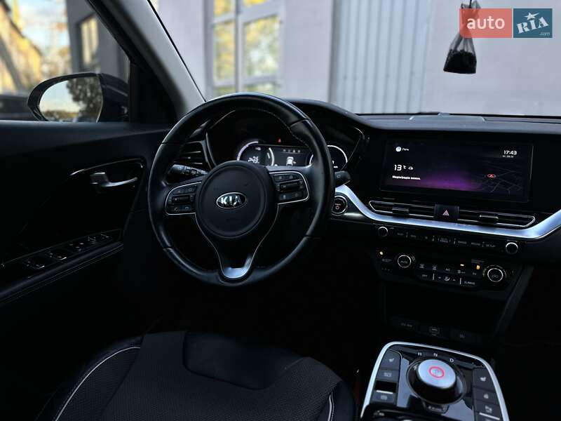 Позашляховик / Кросовер Kia Niro 2020 в Івано-Франківську