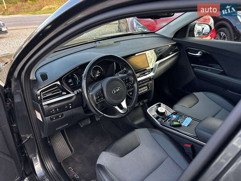 Внедорожник / Кроссовер Kia Niro 2021 в Львове