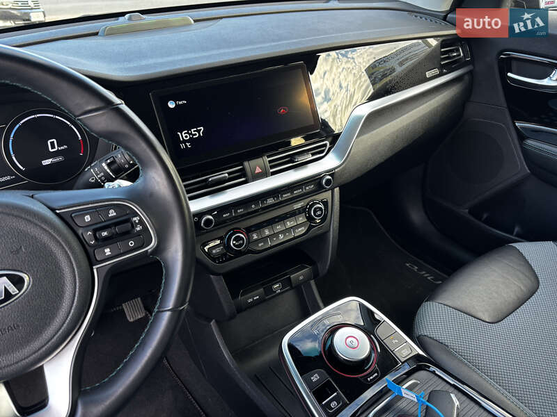 Внедорожник / Кроссовер Kia Niro 2021 в Львове