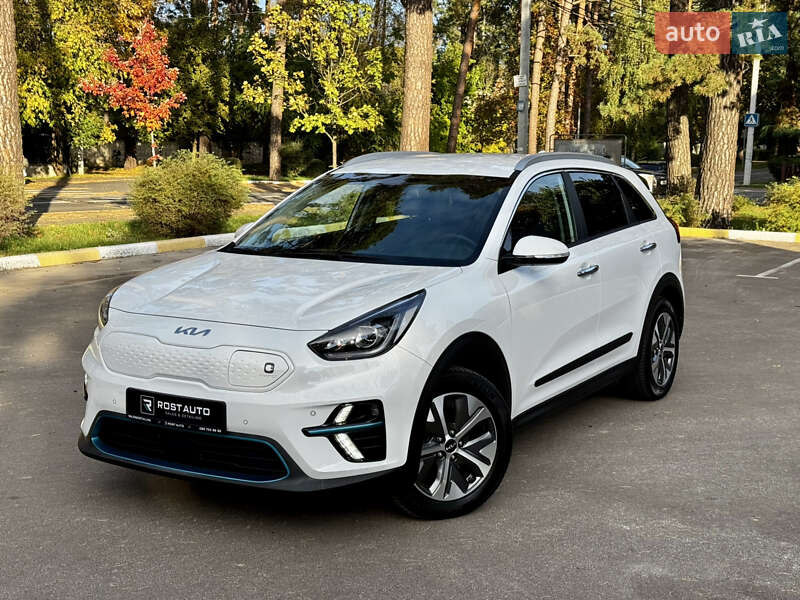 Внедорожник / Кроссовер Kia Niro 2022 в Киеве