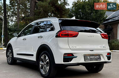 Внедорожник / Кроссовер Kia Niro 2022 в 