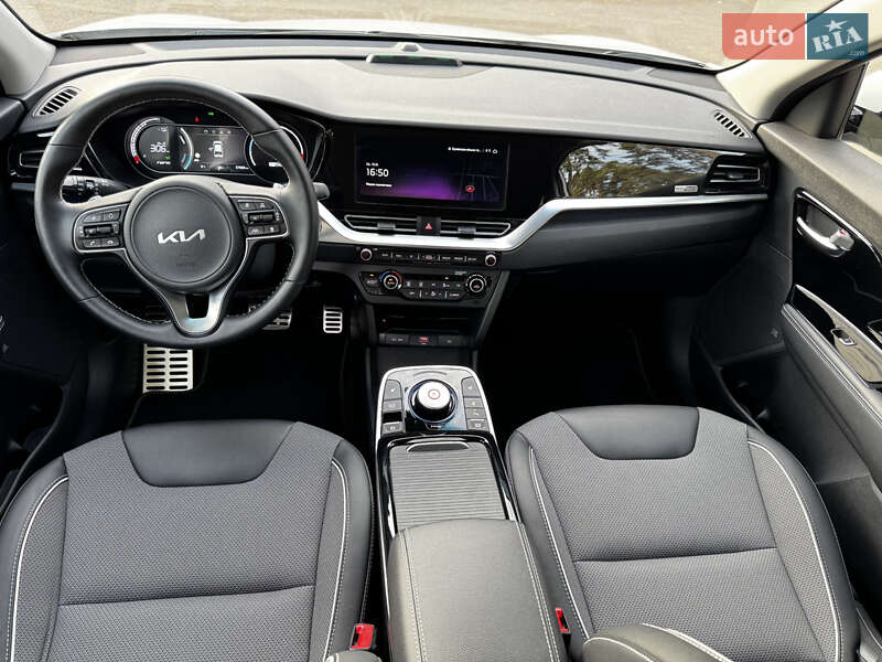 Внедорожник / Кроссовер Kia Niro 2022 в Киеве