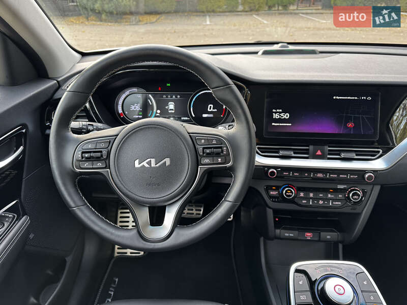 Внедорожник / Кроссовер Kia Niro 2022 в Киеве