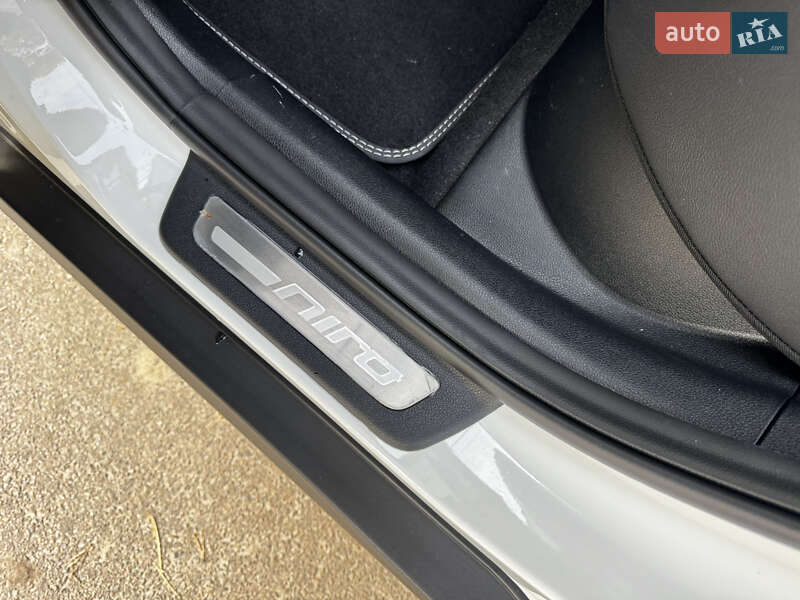 Внедорожник / Кроссовер Kia Niro 2022 в Киеве