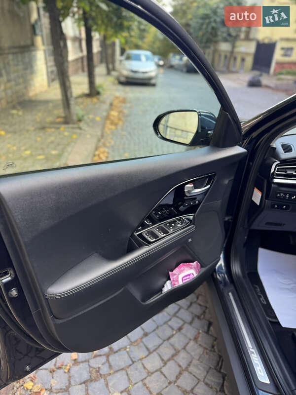 Внедорожник / Кроссовер Kia Niro 2020 в Сторожинце