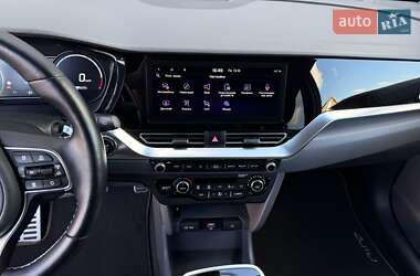 Позашляховик / Кросовер Kia Niro 2020 в  фото 27 Позашляховик / Кросовер Kia Niro 2020 в