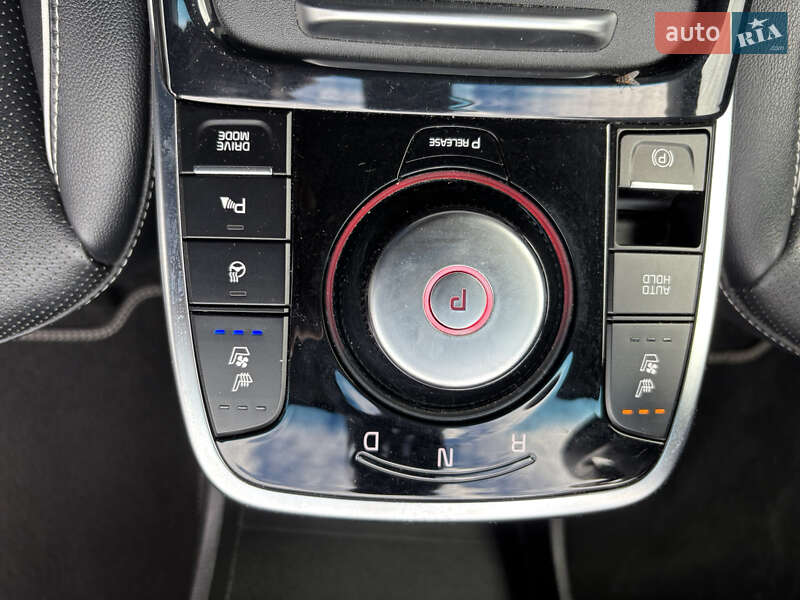 Позашляховик / Кросовер Kia Niro 2020 в Черкасах
