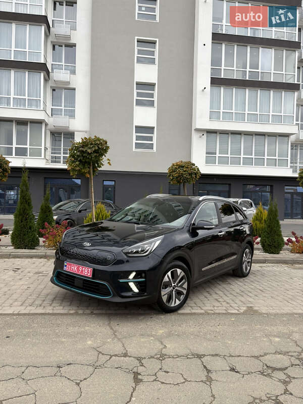 Позашляховик / Кросовер Kia Niro 2021 в  фото Позашляховик / Кросовер Kia Niro 2021 в