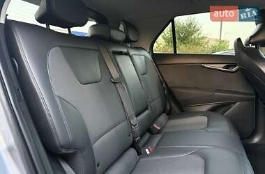 Внедорожник / Кроссовер Kia Niro 2023 в 