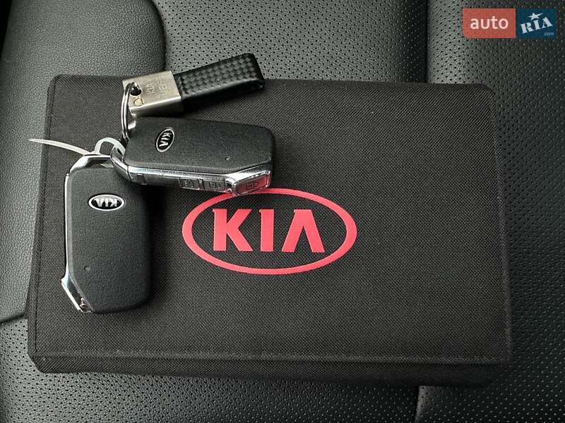 Внедорожник / Кроссовер Kia Niro 2021 в Львове