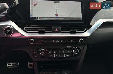 Внедорожник / Кроссовер Kia Niro 2021 в 