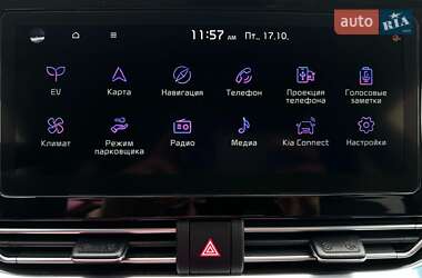 Внедорожник / Кроссовер Kia Niro 2021 в 