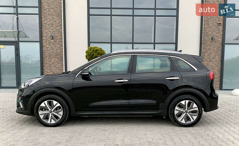 Позашляховик / Кросовер Kia Niro 2021 в Тернополі