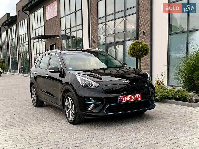 Позашляховик / Кросовер Kia Niro 2021 в Тернополі