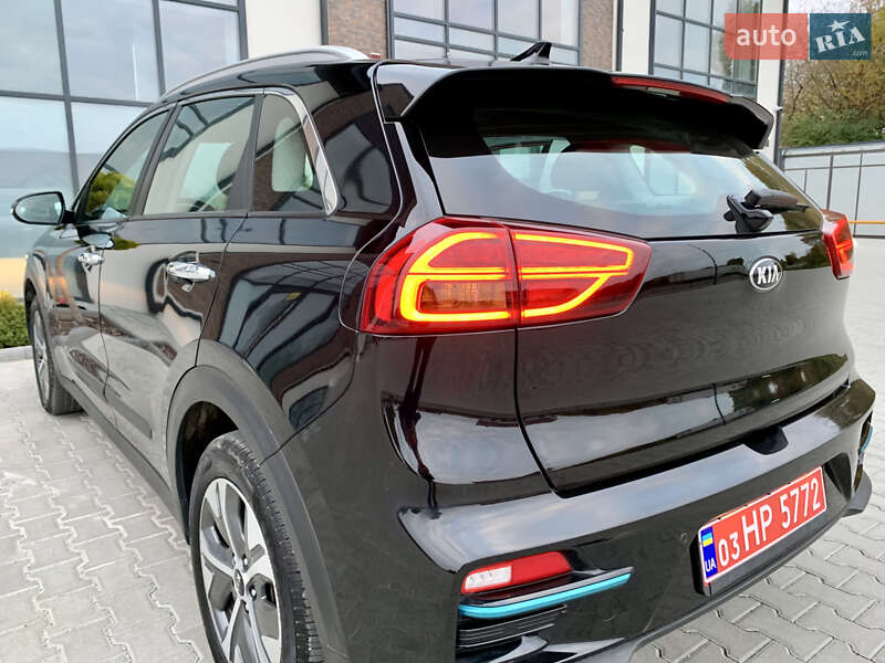 Позашляховик / Кросовер Kia Niro 2021 в Тернополі