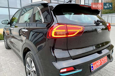 Позашляховик / Кросовер Kia Niro 2021 в 