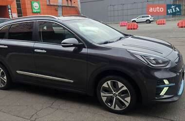 Внедорожник / Кроссовер Kia Niro 2021 в 