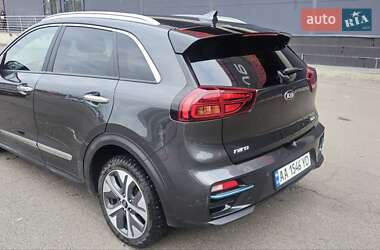 Внедорожник / Кроссовер Kia Niro 2021 в 