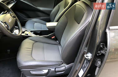 Внедорожник / Кроссовер Kia Niro 2022 в 