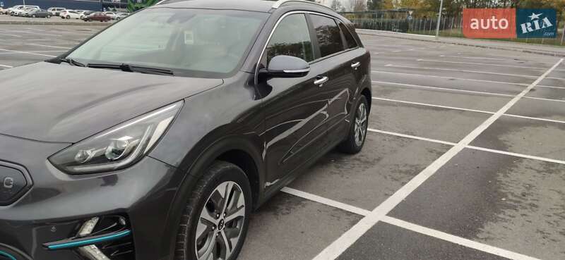 Позашляховик / Кросовер Kia Niro 2019 в Дніпрі фото 5 Позашляховик / Кросовер Kia Niro 2019 в Дніпрі