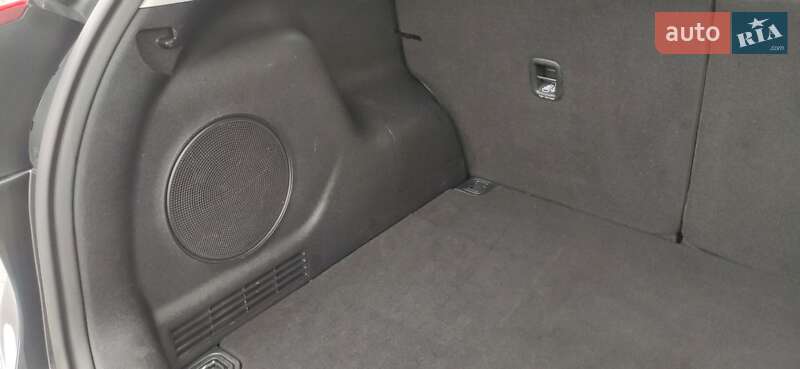 Позашляховик / Кросовер Kia Niro 2019 в Дніпрі фото 12 Позашляховик / Кросовер Kia Niro 2019 в Дніпрі