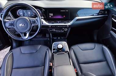 Внедорожник / Кроссовер Kia Niro 2020 в 