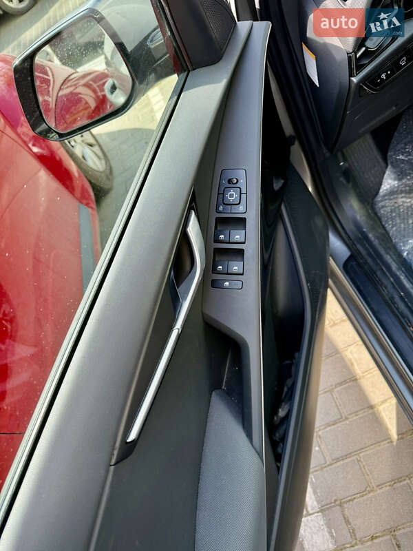 Внедорожник / Кроссовер Kia Niro 2022 в Львове