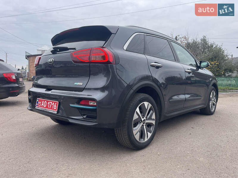 Внедорожник / Кроссовер Kia Niro 2021 в Бахмаче фото 7 Внедорожник / Кроссовер Kia Niro 2021 в Бахмаче